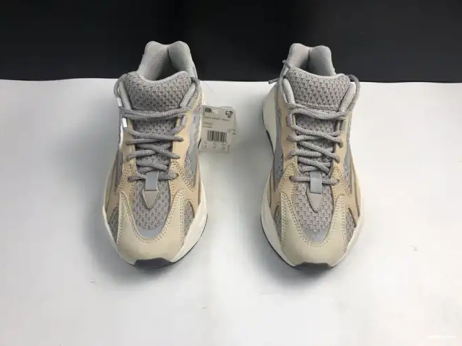 GY7924 V2 Boost Cream Adidas Cream 700 Yeezy 0501